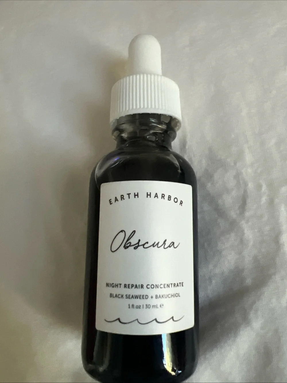Earth Harbor Obscura Night Repair Concentrate - Pink Bottle